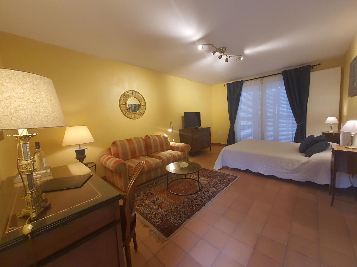 Les Mazeraies Maison D'Hotes Avec Spa Savonnières Exterior foto