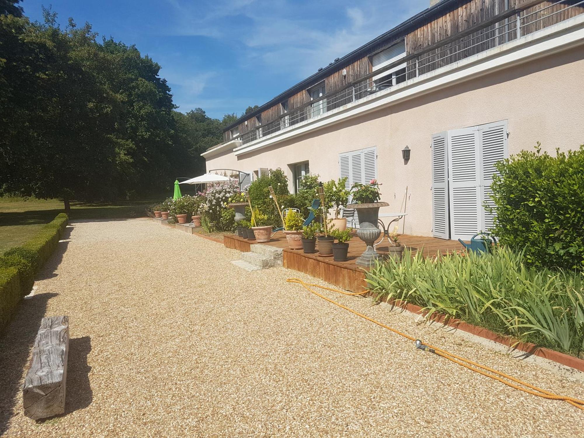 Les Mazeraies Maison D'Hotes Avec Spa Savonnières Exterior foto