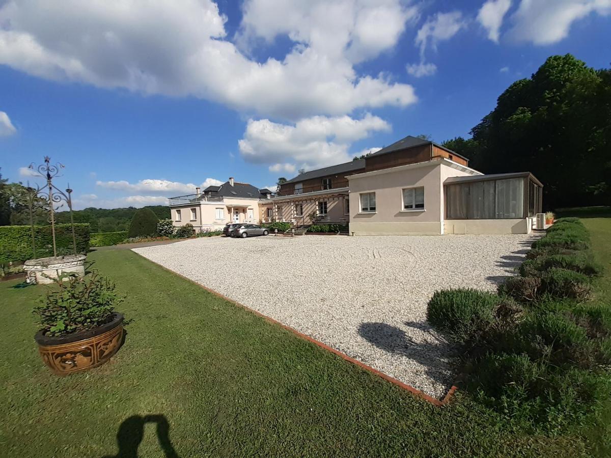 Les Mazeraies Maison D'Hotes Avec Spa Savonnières Exterior foto